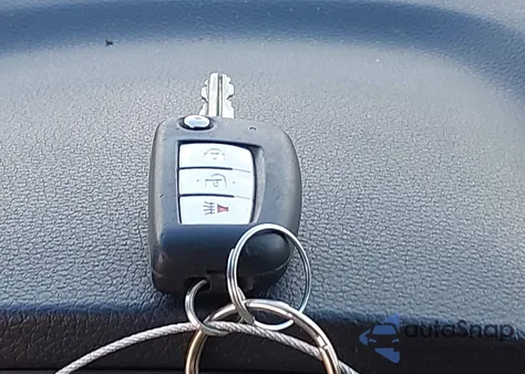 2015 Nissan Rogue S z USA, uszkodzony, nr VIN KNMAT2MT2FP589550